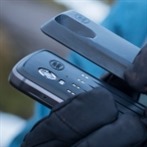 Pořiďte si u nás již dnes nový Land Rover Explore. Odolný telefon s modulárními rozšířeními